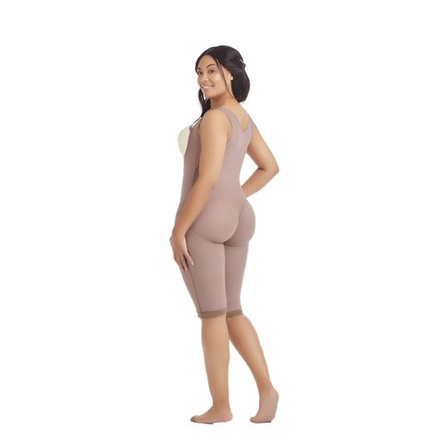 BODY GARMENT BELOW THE KNEE WITH HIGH BACK 3 LEVEL HOOKS. High compression girdle with ope