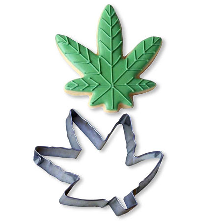 Cannabis Cookie Cutter-Pinkfoxxx