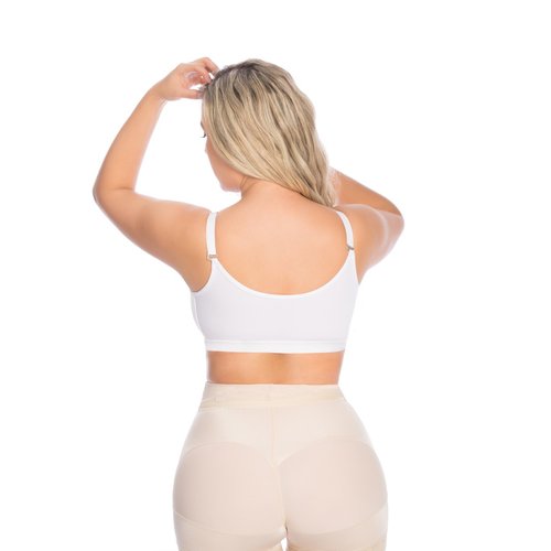 Surgical Bra with Straps hooks and single lining. This bra with preformed cups without und