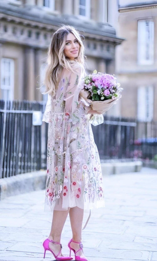 Coquette Aesthetic: How to Dress Soft & Seductive