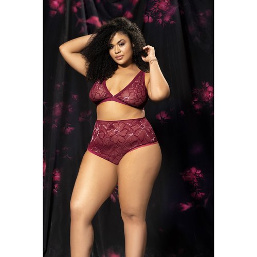 An exquisite floral design in bicolor thread with a faint shine that gives sophistication