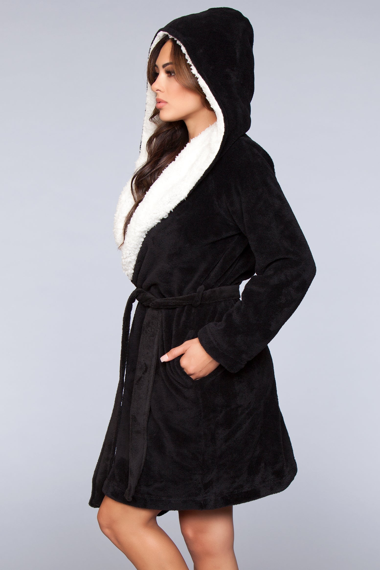 1817 Janet Plush Fleece Color Block Robe-Pinkfoxxx