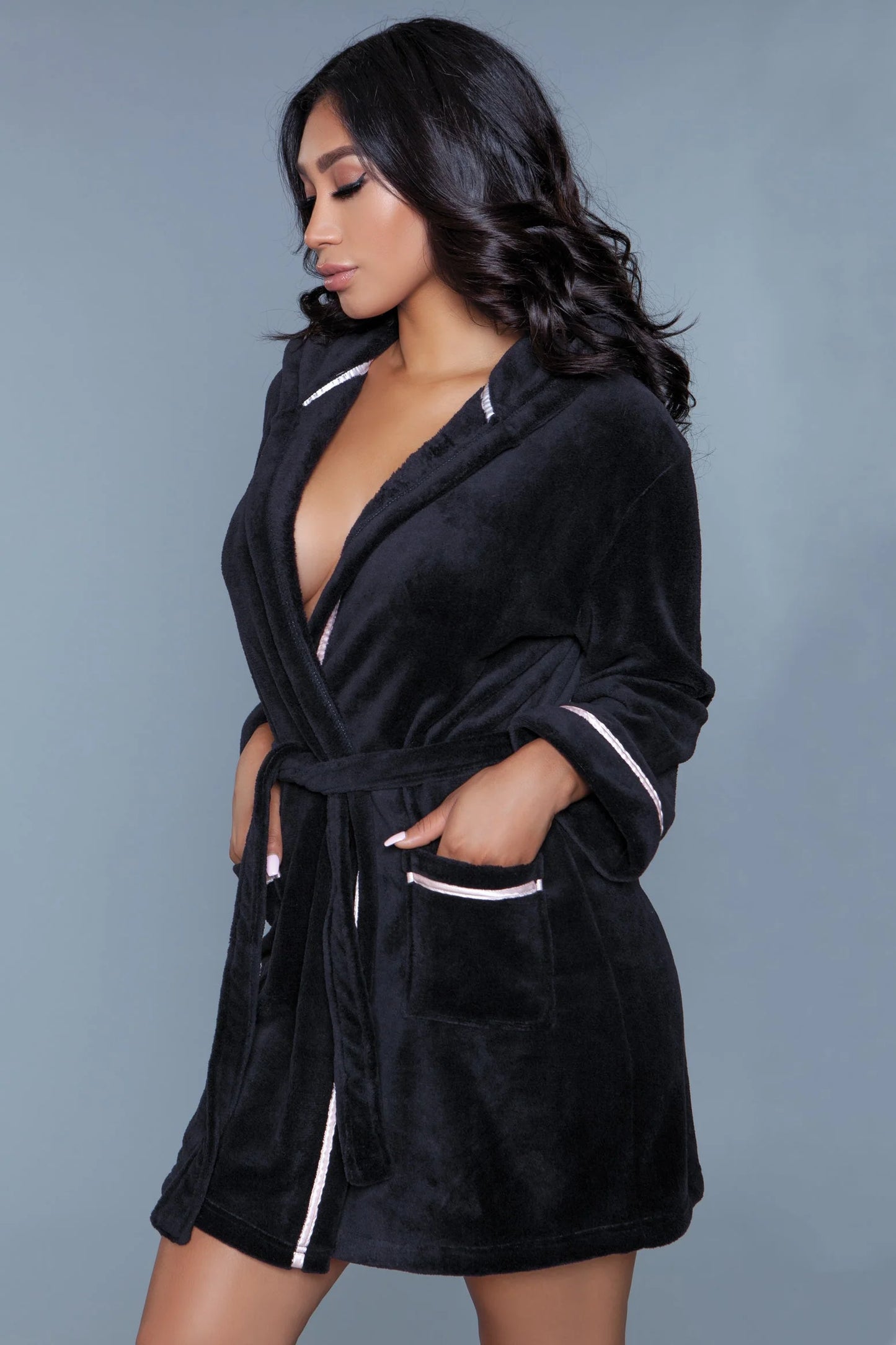 1966 Alyssa Robe