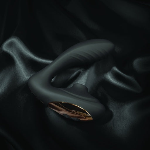 23609 - The Royal Embrace