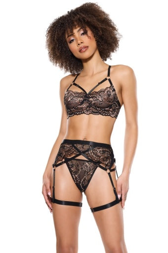 24303 - Bra Garter Belt & Thong
