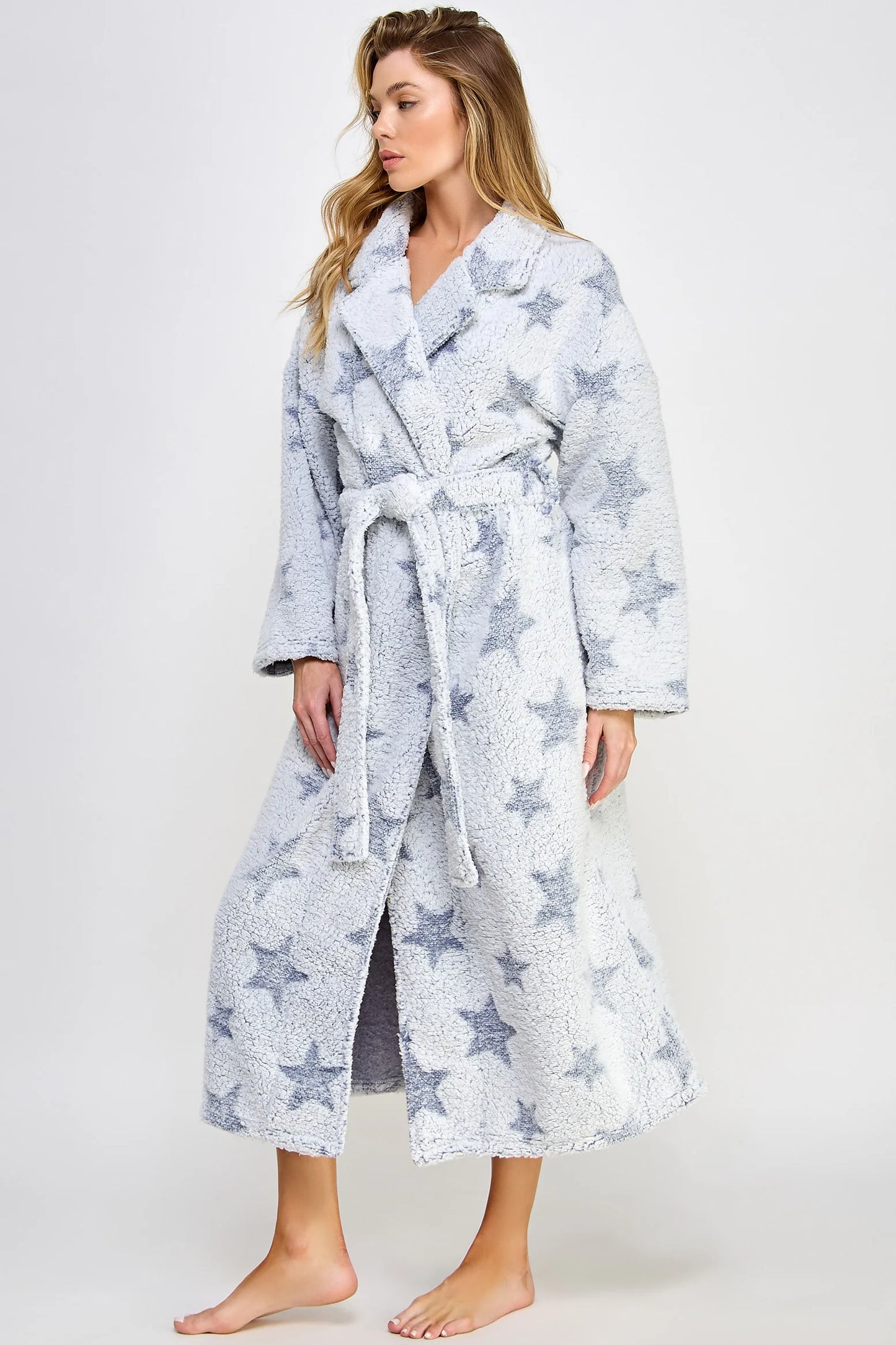 2485 Star Robe