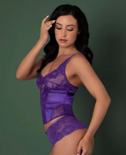 SATIN PETALS BUSTIER & BOY SHORT PURPLE M