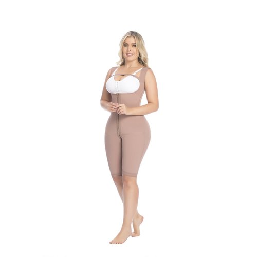 Girdle Abdomen Clasp Knee. Post-surgical shaping girdle with free bust, 3 levels of fasten