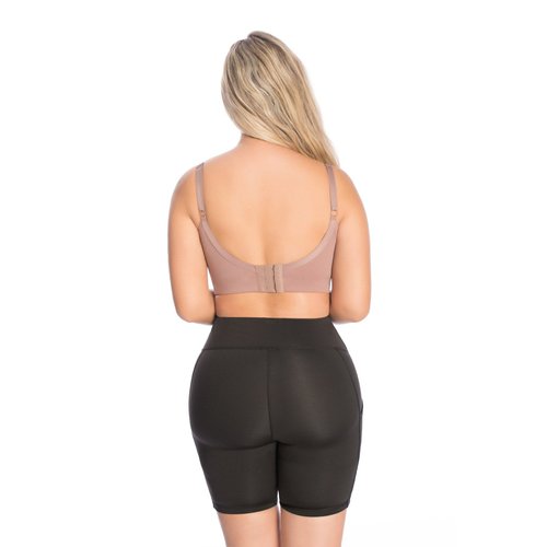 Essential Bra. This bra is ideal for those women who seek to define and stylize the undesi