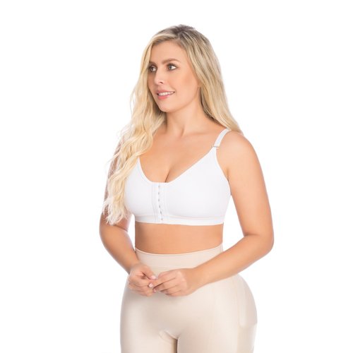 Surgical Bra with Straps hooks and single lining. This bra with preformed cups without und