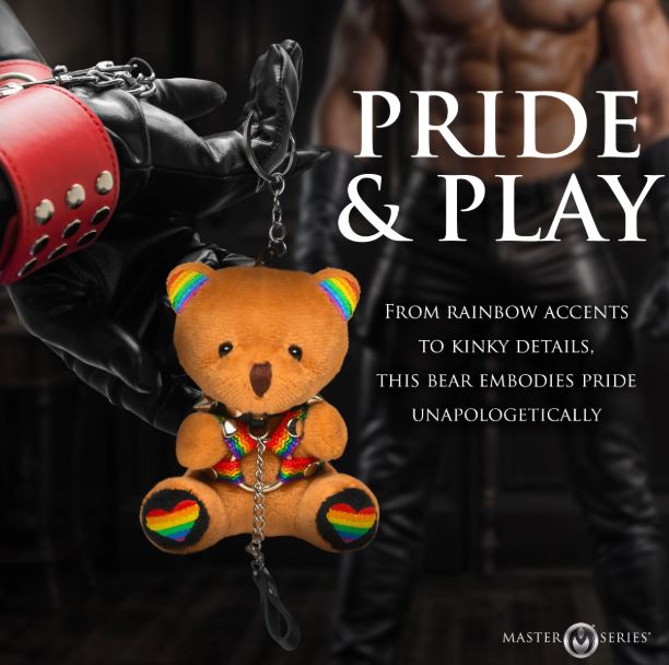 MASTER SERIES PRIDE BEAR KEYCHAIN - XRAH614