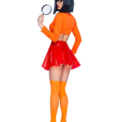6346 - 3pc Mystery Solving Babe