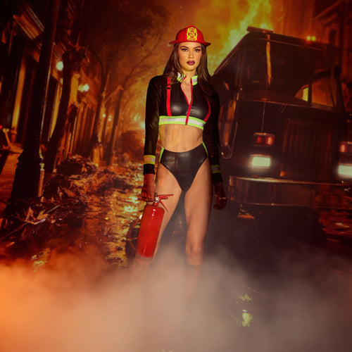 6373 - 3pc Fierce Fire Woman