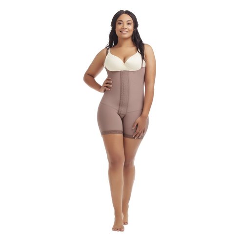 Body Girdle-Mid Thigh Plus 3 level hook. Offers tummy and waist control to show off an hou