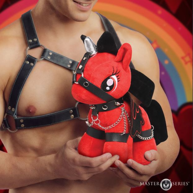 MASTER SERIES SCARLET CHAINTHEART BONDAGE PONY PONY RED - XRAH821RED