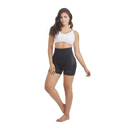Medium Waist Panty with lace and silicone Hiphugger. Panty with medium compression to cont