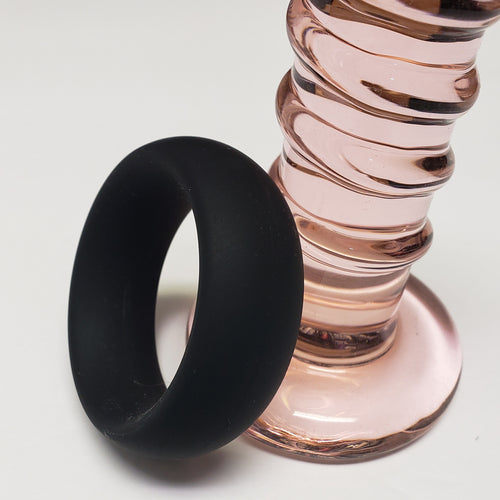 WIDE SILICONE DONUT RING BLACK 1.5 " - SPBSPR131