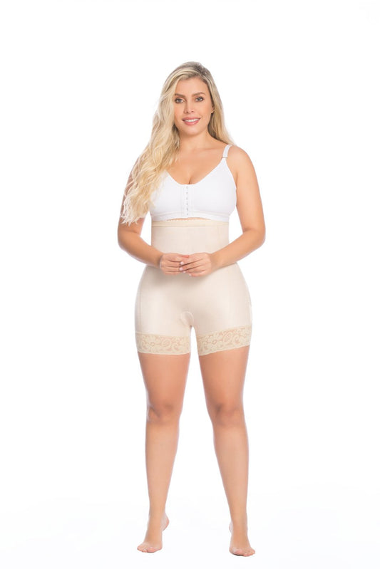 High Waist Control Panty. High waist panty with medium compression to control your abdomen