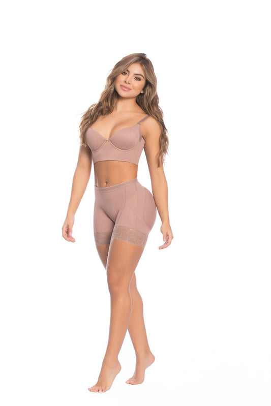 Waist Control Panty. The new panty in addition to its ultra-enhancement in the buttocks ha