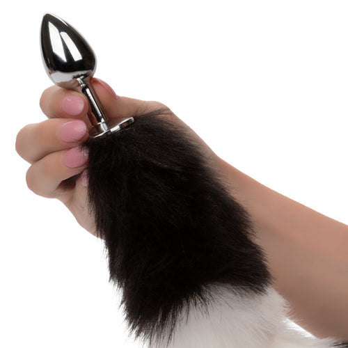 RUNNING WILD BLACK & WHITE TAIL - SE265415