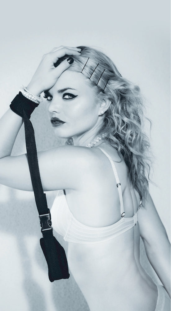 SEX & MISCHIEF ADJUSTABLE HANDCUFF - SS10027