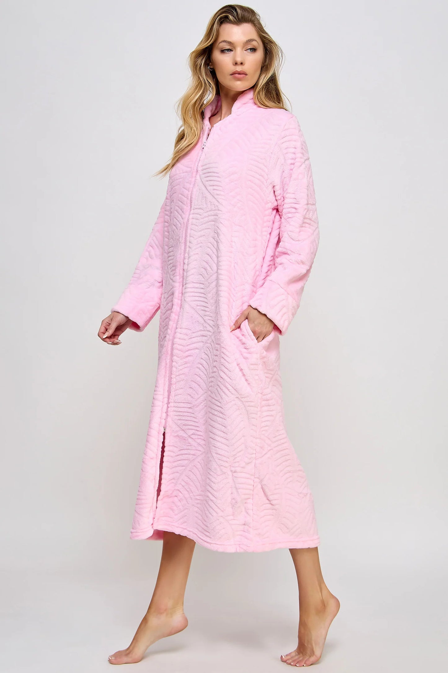 2489 Sabrina Robe