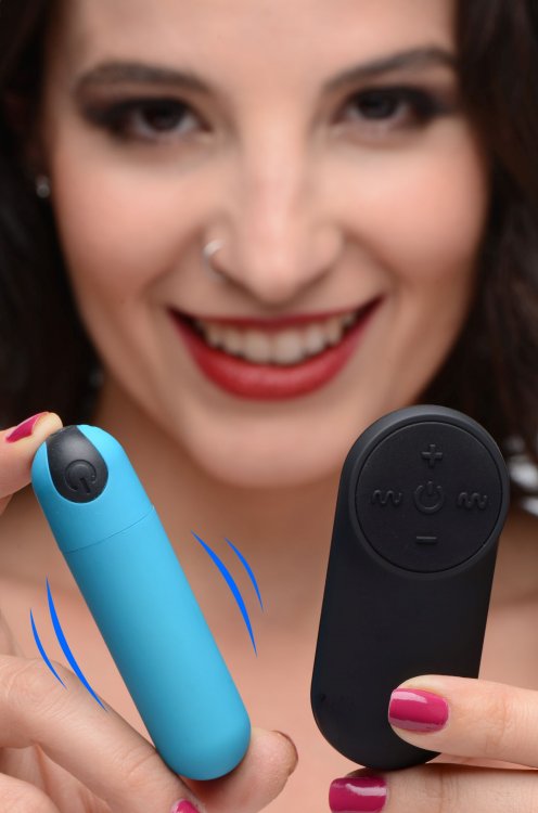 BANG! VIBRATING BULLET W/ REMOTE CONTROL BLUE - XRAG366BLU