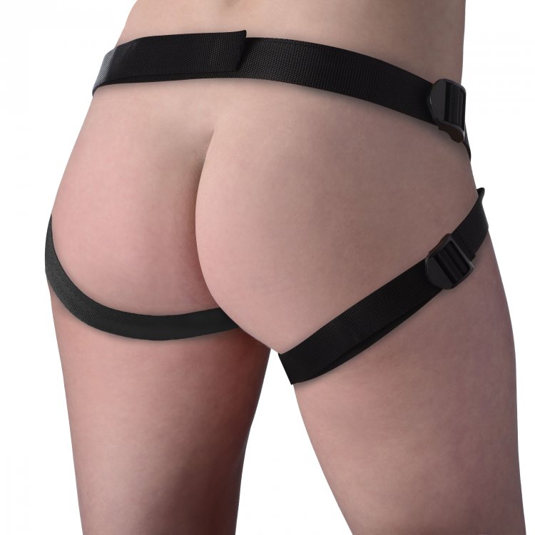 STRAP U BRAZEN 8IN SILICONE DILDO W/ HARNESS - XRAG424