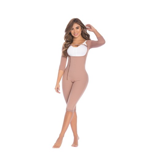 Girdle Abdomen Zipper Strap Knee. This girdle provides high control and contouring to the
