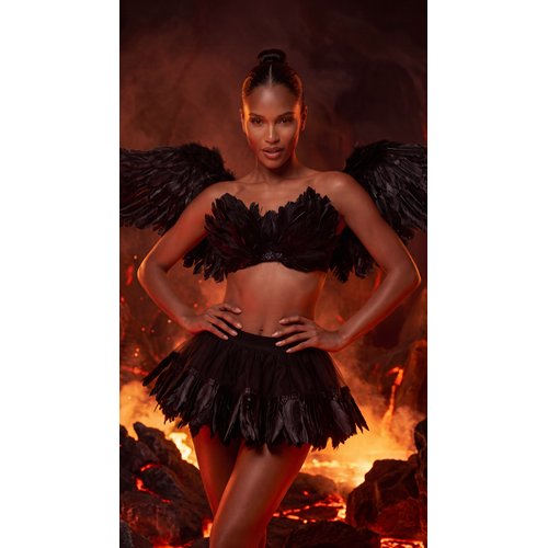 6825 - NAUGHTY ANGEL
