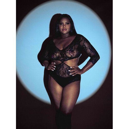 Sweet Surprise Plus Lace Teddy - 81427Q    00107