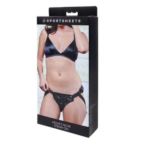 VELVET NOIR STRAP ON - SS37007
